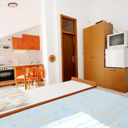 Apartments By The Sea Sevid, Trogir - 9468 Zewnętrze zdjęcie